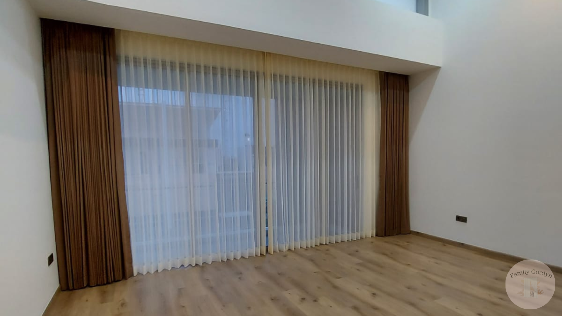 slider family gordyn 2